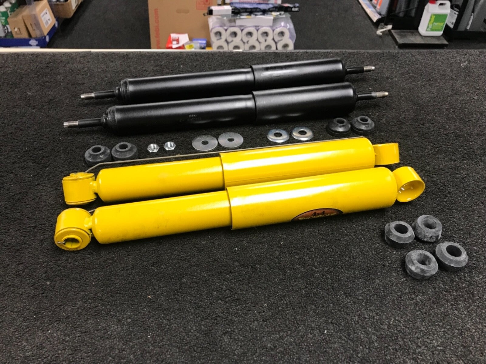 FOR NISSAN PATROL GR Y61 SHOCK ABSORBER FRONT REAR  X 4