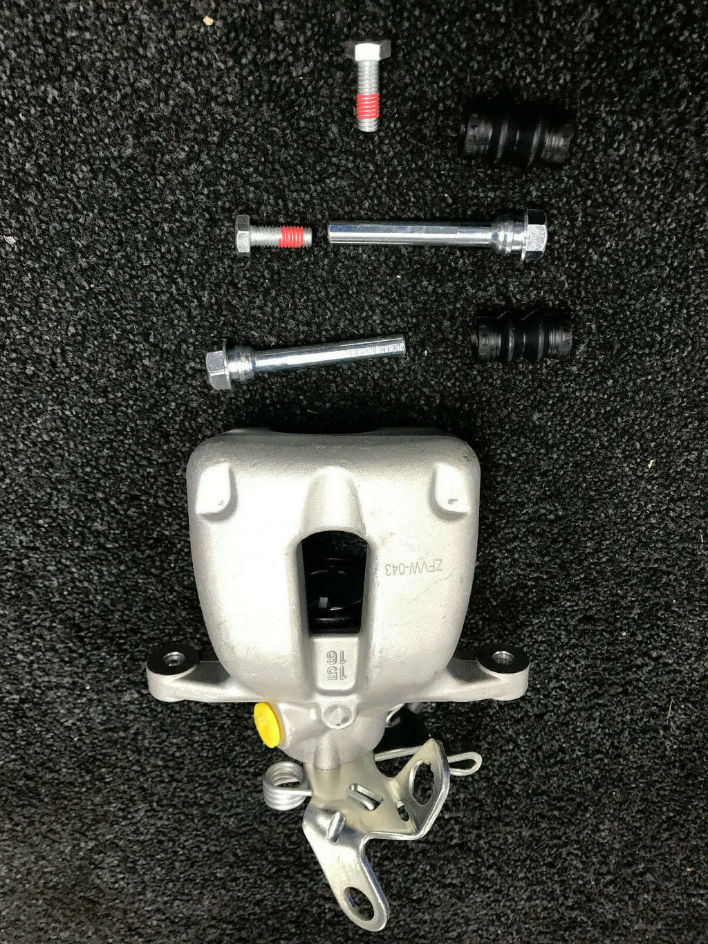 REAR BRAKE CALIPER RH  SIDE VW GOLF MK5 R32 AUDI A3 S3 TT EOS 8J QUATTRO 3.2