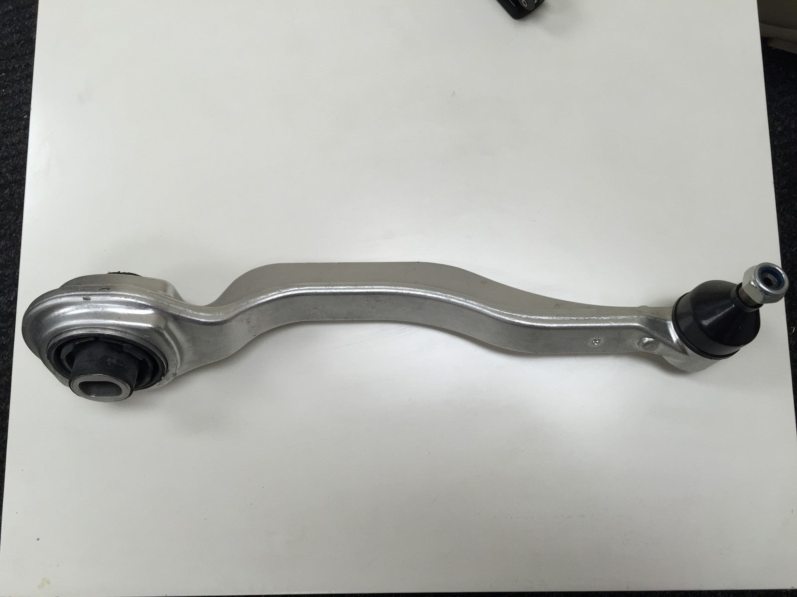 for Mercedes E Class (W211) Front Lower Track Control Arm Wishbone Arm LH or RH