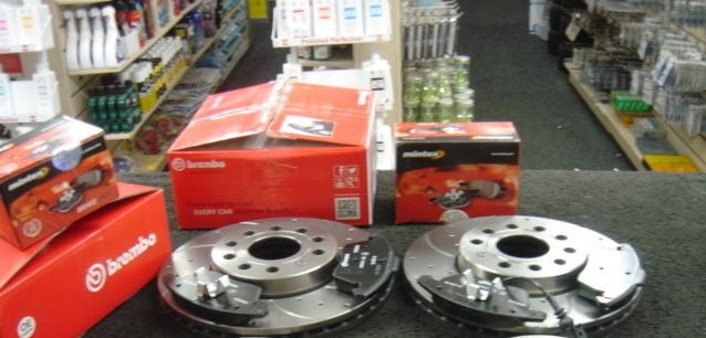 VW GOLF MK6 1.2 1.4 TSi 2.0GTTDI 140 BRAKE DISC DRILLED GROOVED MINTEX PADS FRON