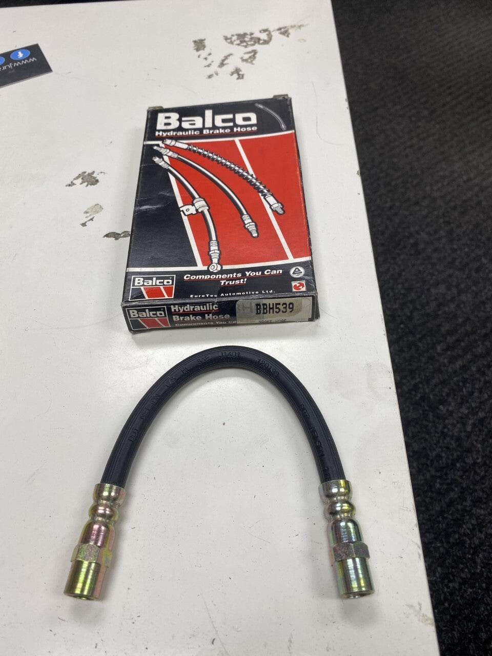FOR AUDI 100 MERCEDES 200D W115 REAR NEARSIDE LEFT BRAKE FLEXY HOSE