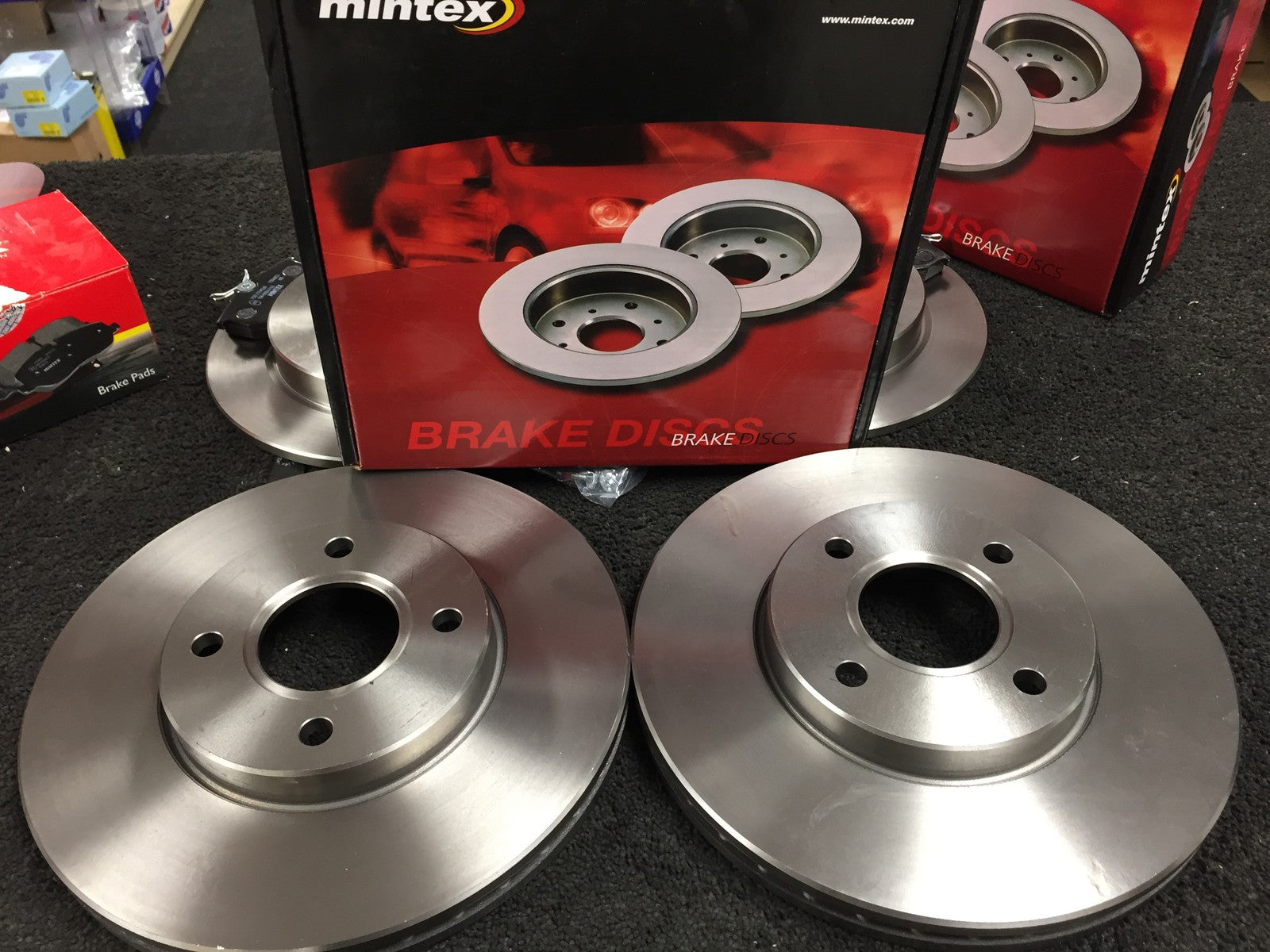 FORD FIESTA ST150 MINTEX BRAKE DISCS FRONT  278MM FOR BOTH SIDES