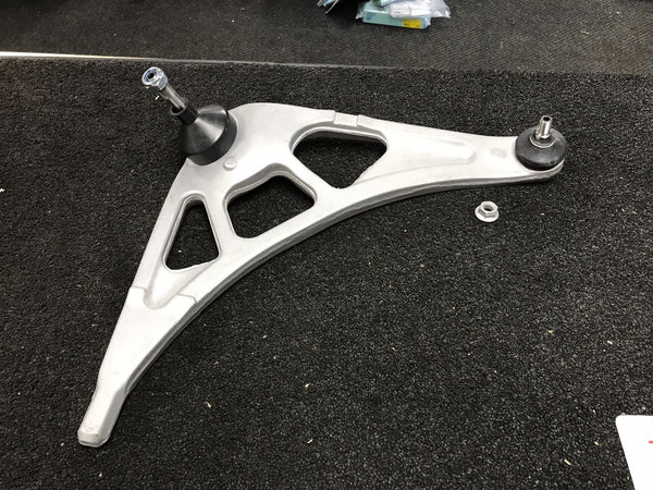 BMW M3 3.2 CSL E46 LOWER WISHBONE CONTROL ARM DRIVER SIDE RIGHT HAND SIDE