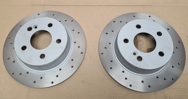 FOR MERCEDES C-CLASS C220 CDI BLUEEFFICIENCY AMG SPORT REAR DRILLED DISC 300MM