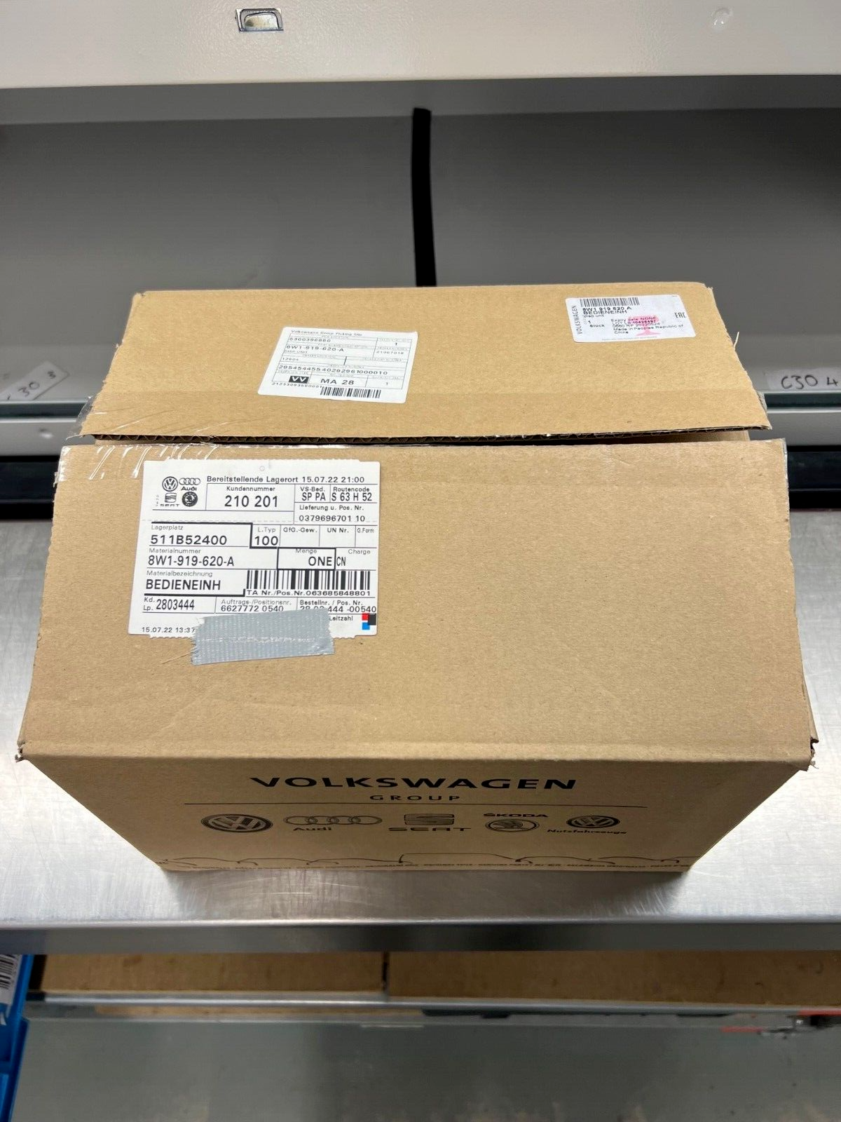 AUDI A4 AVANT 2016 ON MMI DISPLAY SCREEN MIB3HIGH 8W1919620A GENUINE BRAND NEW