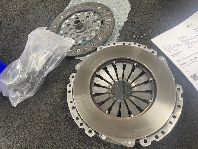 FOR COMBO CORSA MERIVA TIGRA 1.3CDTI CLUTCH KIT  14SPLINE  DUALMASS FLYWHEEL