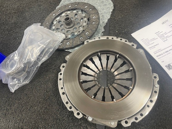 FOR COMBO CORSA MERIVA TIGRA 1.3CDTI CLUTCH KIT  14SPLINE  DUALMASS FLYWHEEL