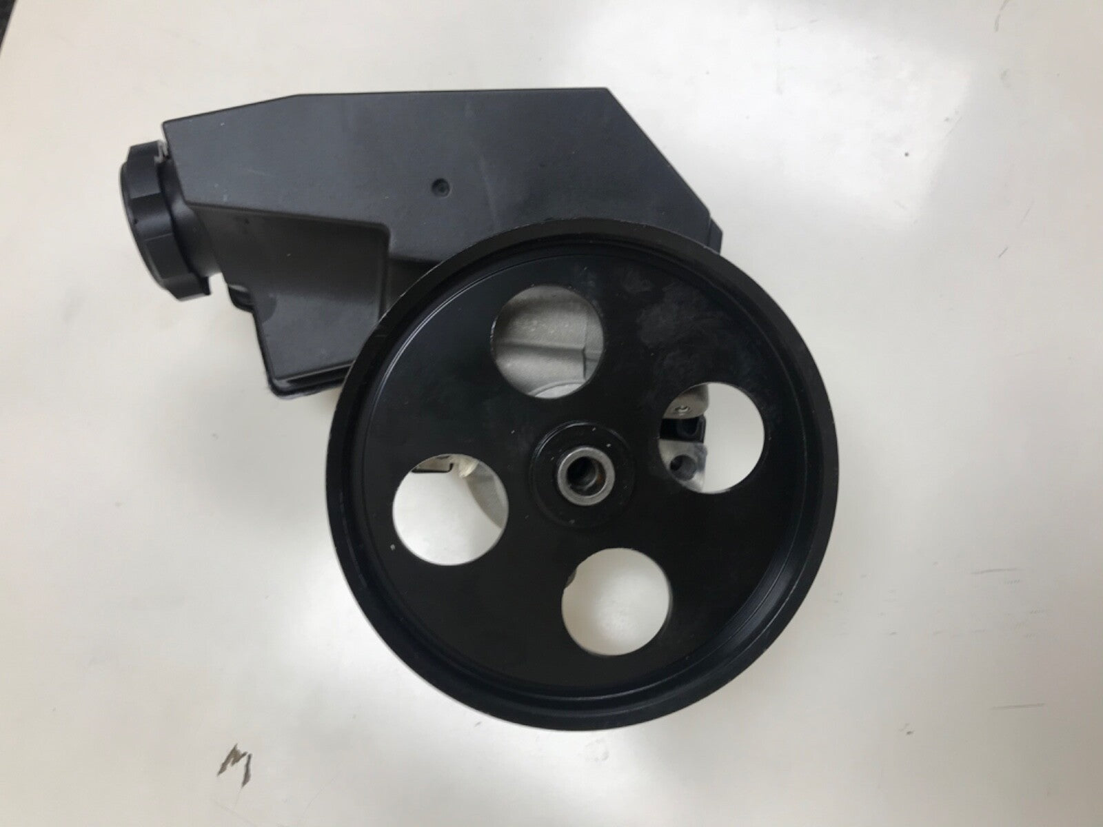 NEW HYDRAULIC POWER STEERING PUMP FOR JEEP GRAND CHEROKEE 4.0 99-04 /SPW-CH-035/