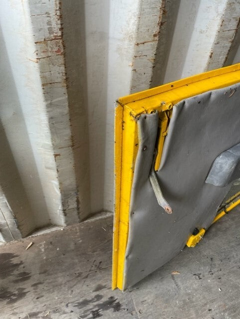 SAFARI DOOR LAND ROVER DEFENDER 90 110 TDI CSW YELLOW