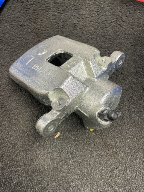 FOR LANDCRUISER LEXUS AMAZON UZJ100 GX VX 98-06 REAR LEFT NS REAR BRAKE CALIPER