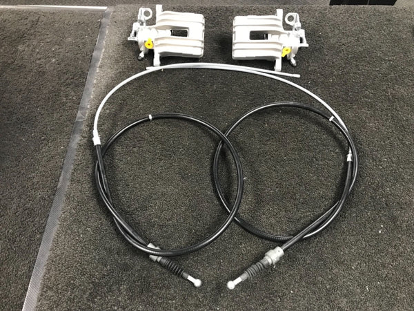 VW GOLF MK4 REAR BRAKE CALIPERS LEFT + RIGHT AND 2 x BRAKE CABLES