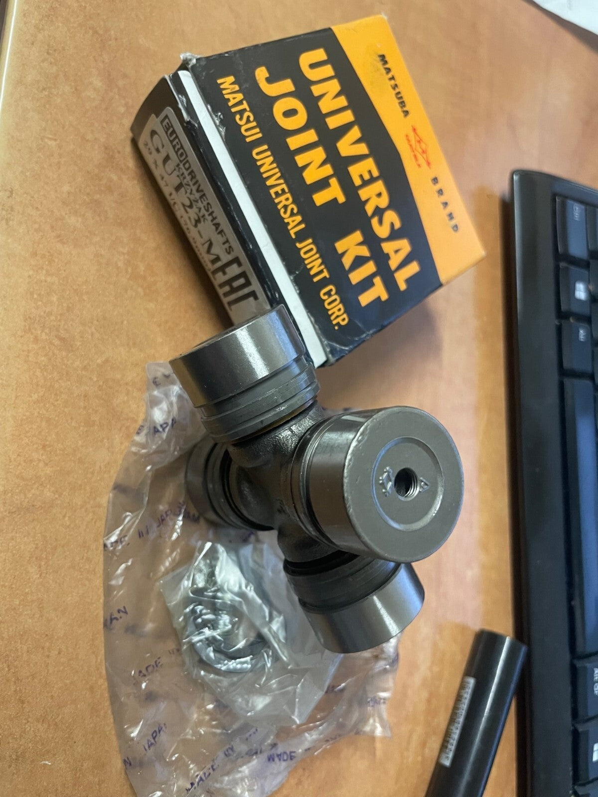 LANDCRUISER HILUX 4RUNNER KZN130 KDN165 DYNA PROPSHAFT UJ UNIVERSAL JOINT 77X29