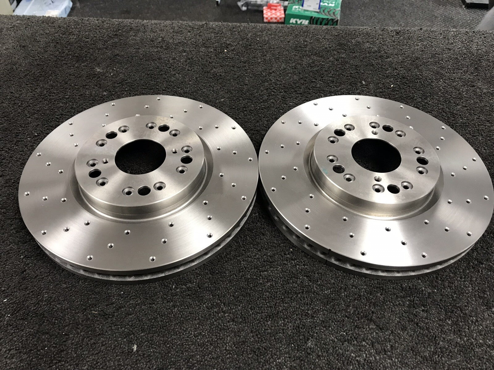 FOR LEXUS GS300 GS430 IS200 IS300 SC430 FRONT BRAKE DISCS DRILLED