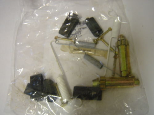 GRAND CHEROKEE 04> HBRAKE PARKING SHOE FITTING KIT