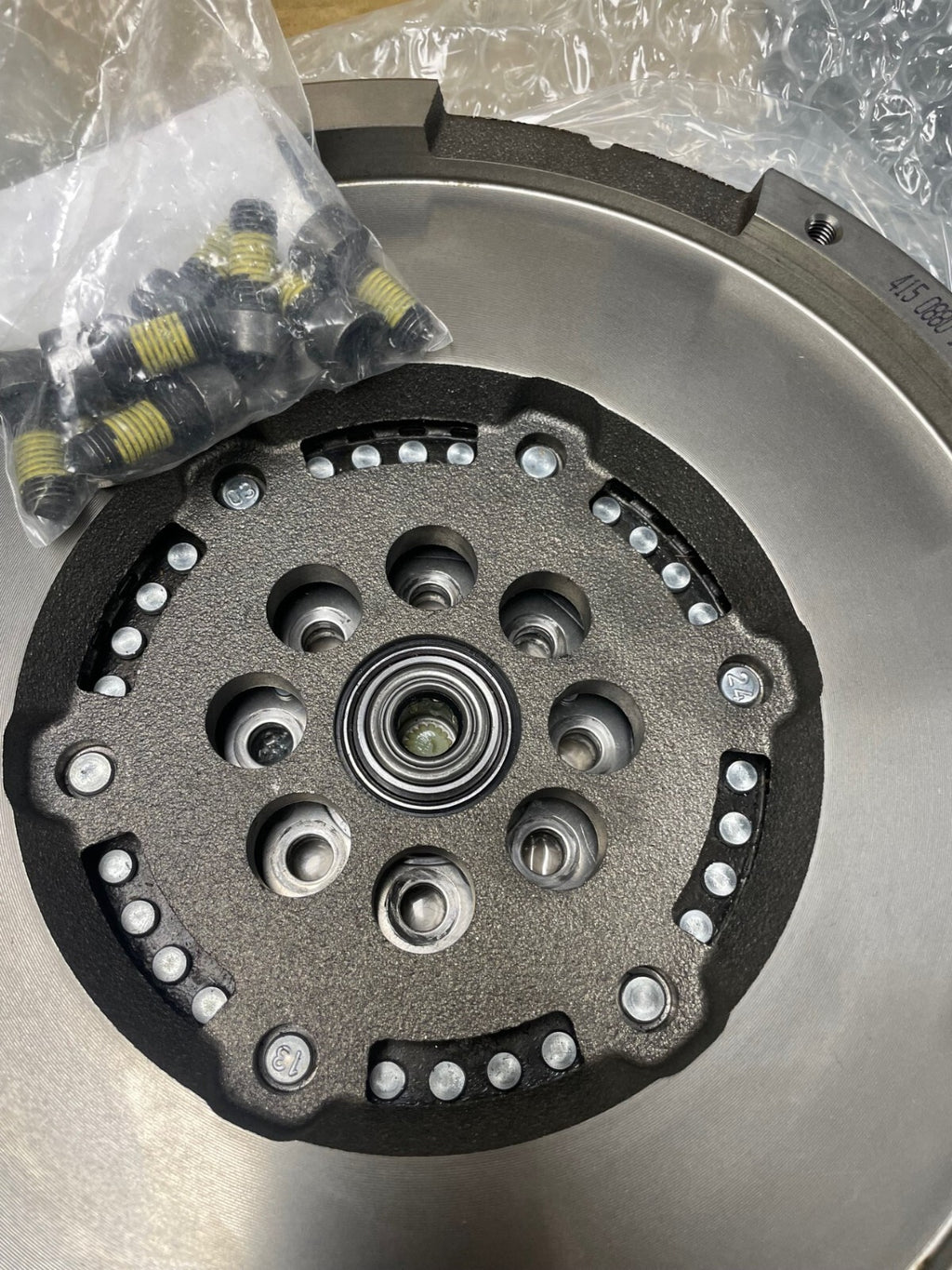 DUAL MASS FLYWHEEL+ BOLTS FORD TRANSIT V363 2.0D EcoBlue RWD 4X4 2016-2020