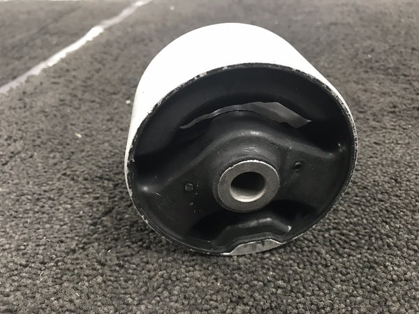 FOR KIA SPORTAGE SORENTO SANTA FE REAR DIFFERENTIAL DIFF MOUNTING BUSH 4WD