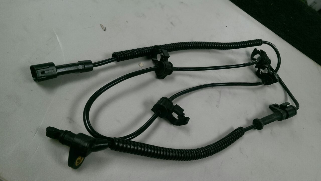 FOR CHEROKEE FRONT ABS SENSOR KJ MODELS 2002 TO 2007 LEFT OR RIGHT HAND SIDE
