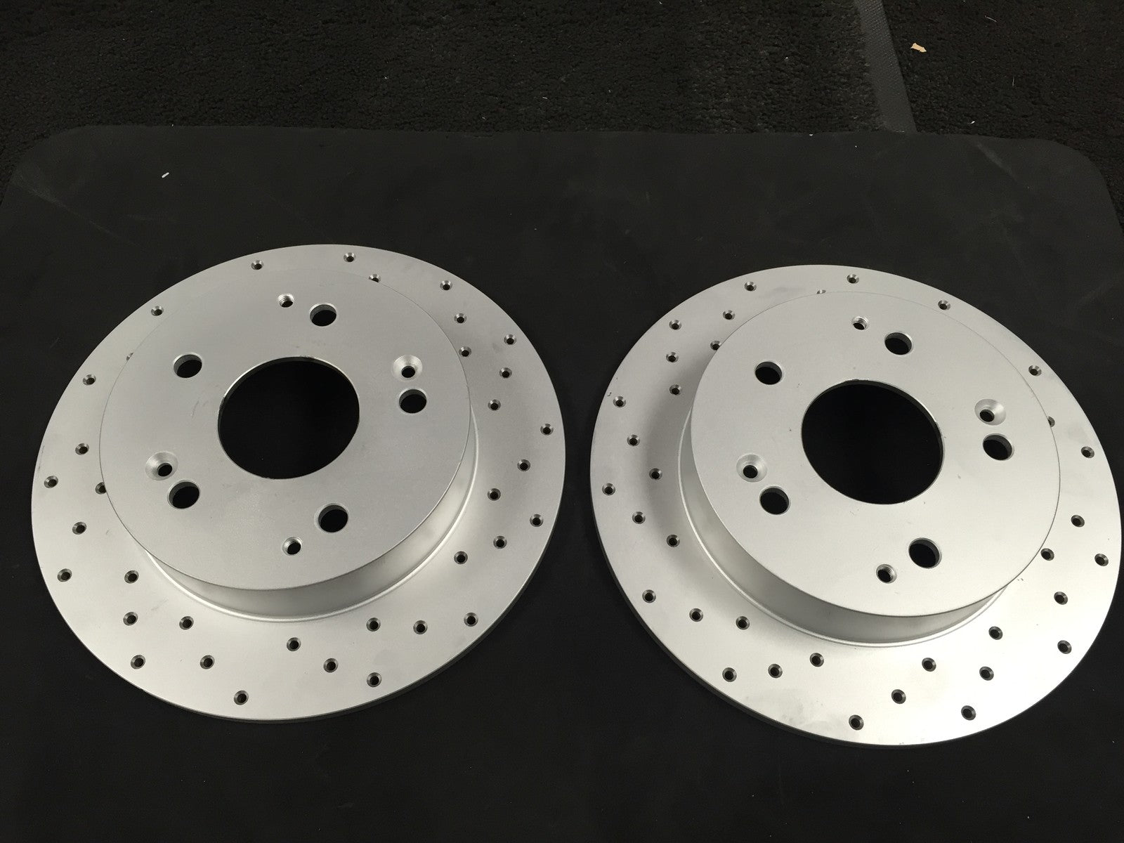FOR  CIVIC 2.0 TYPE R EP3 SPORT DRILLED DISCS DISC & BREMBO BRAKE PAD PADS F+R