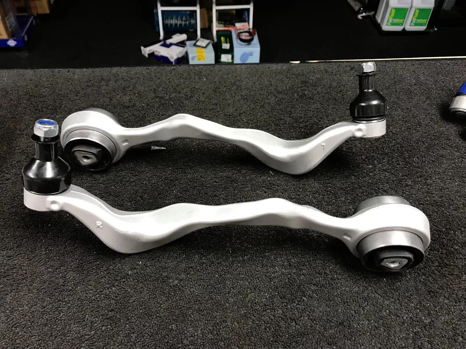 FOR  3 SERIES 335D XDRIVE M SPORT SHADOW EDITION (MK6 FL (F30))  FRONT LOWER ARM