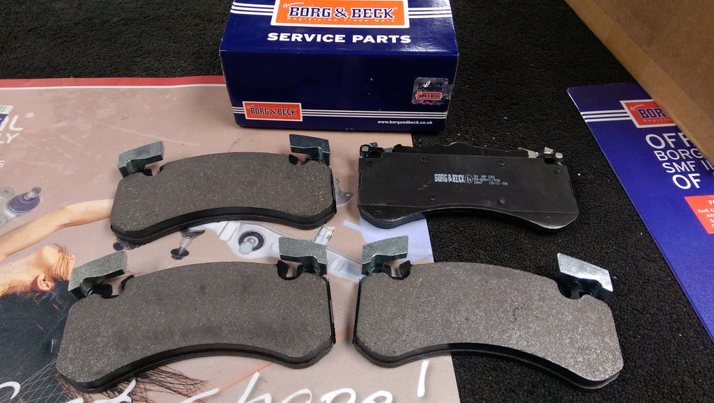 AUDI S6 4.0 C7 S7 4.0 A8 6.3 LWB S8 D4 4H 4.0 2010-18 FRONT BRAKE PADS SET  