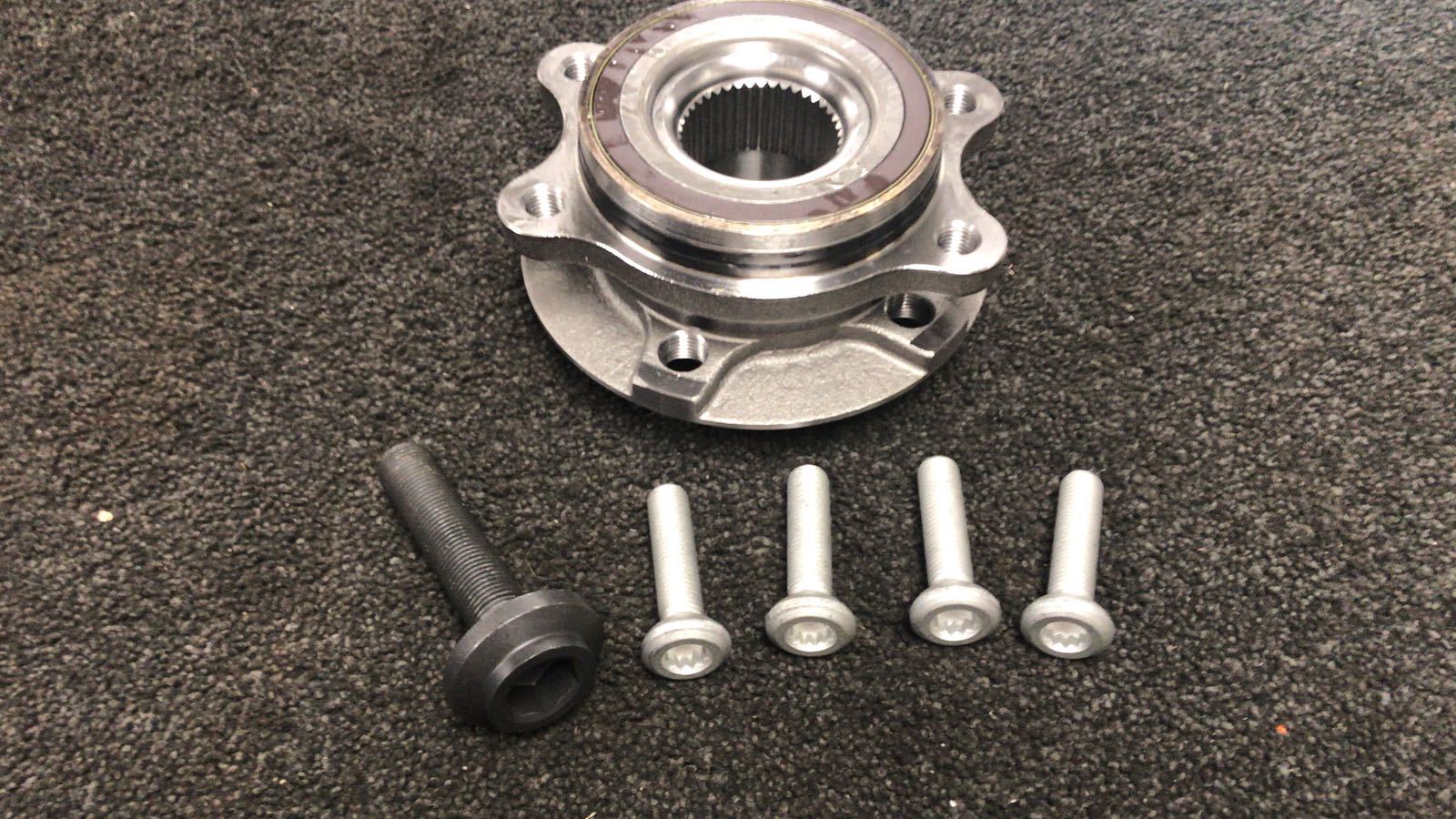 FOR AUDI A4 2.0TDi AVANT QUATTRO B8 8K WHEEL BEARING HUB FLANGE ASSEMBLY