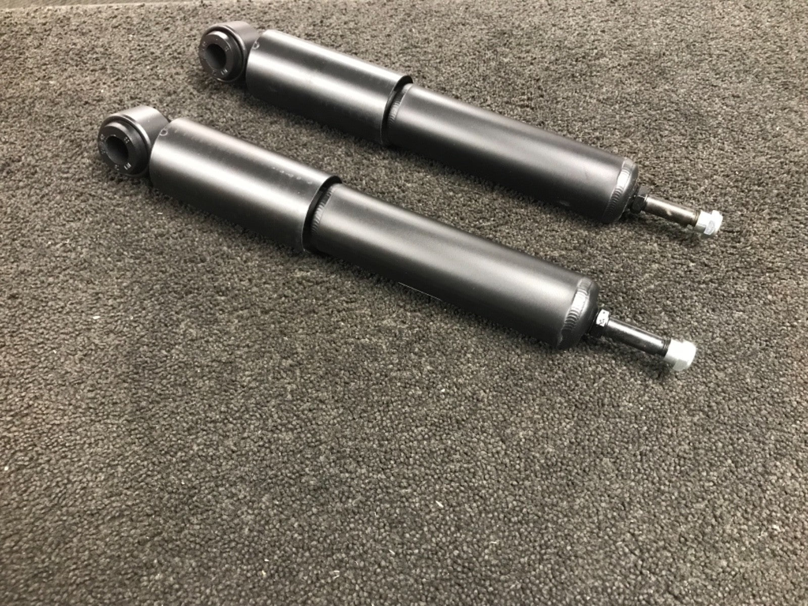 FOR TOYOTA HIACE MK4 2.4 2.7 95-06 REAR SACHS 312804 GAS SHOCK ABSORBERS X2