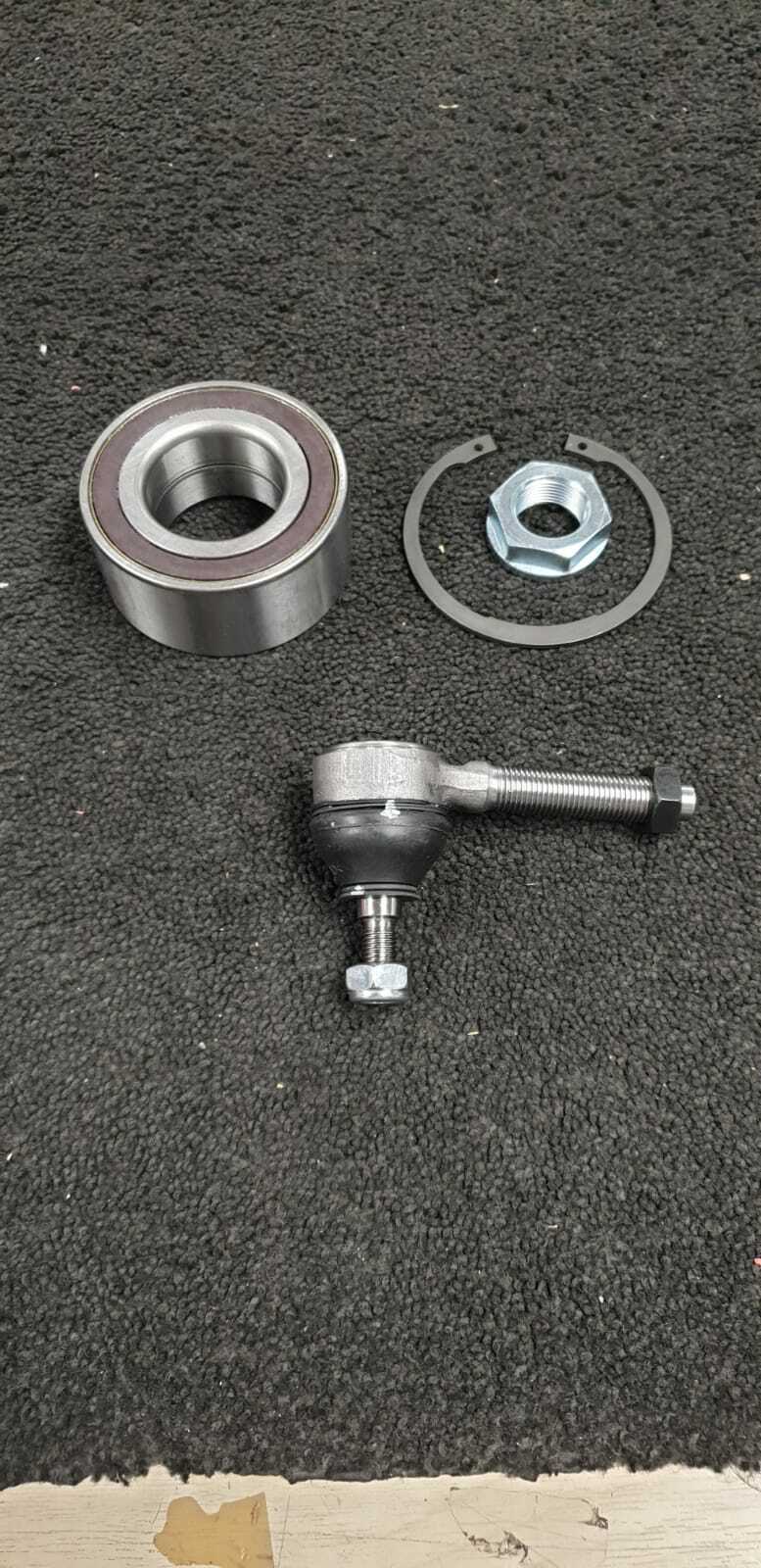 CITROEN C4 1.6  HDI FRONT WHEEL BEARING KIT OUTER TRACK ROD END LEFT OR RIGHT