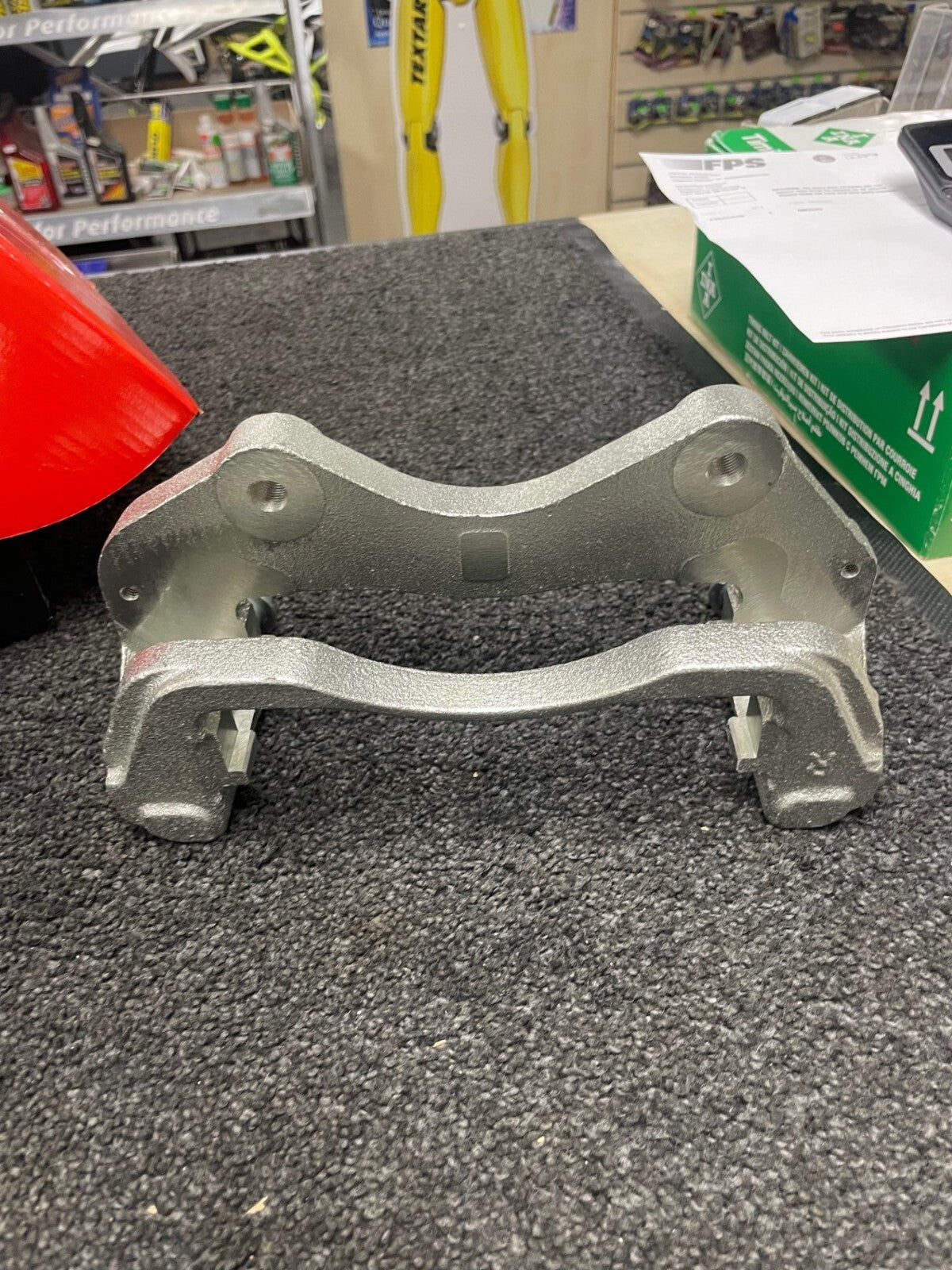 FRONT BRAKE CALIPER BRACKET OS RH FOR CHALLENGER L200 SHOGUN PAJERO 314MM DISC