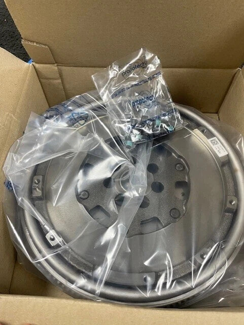 DUAL MASS FLYWHEEL FOR DUSTER CUBE MEGANE SCENIC LAGUNA NISSAN JUKE F15 1.5DCi