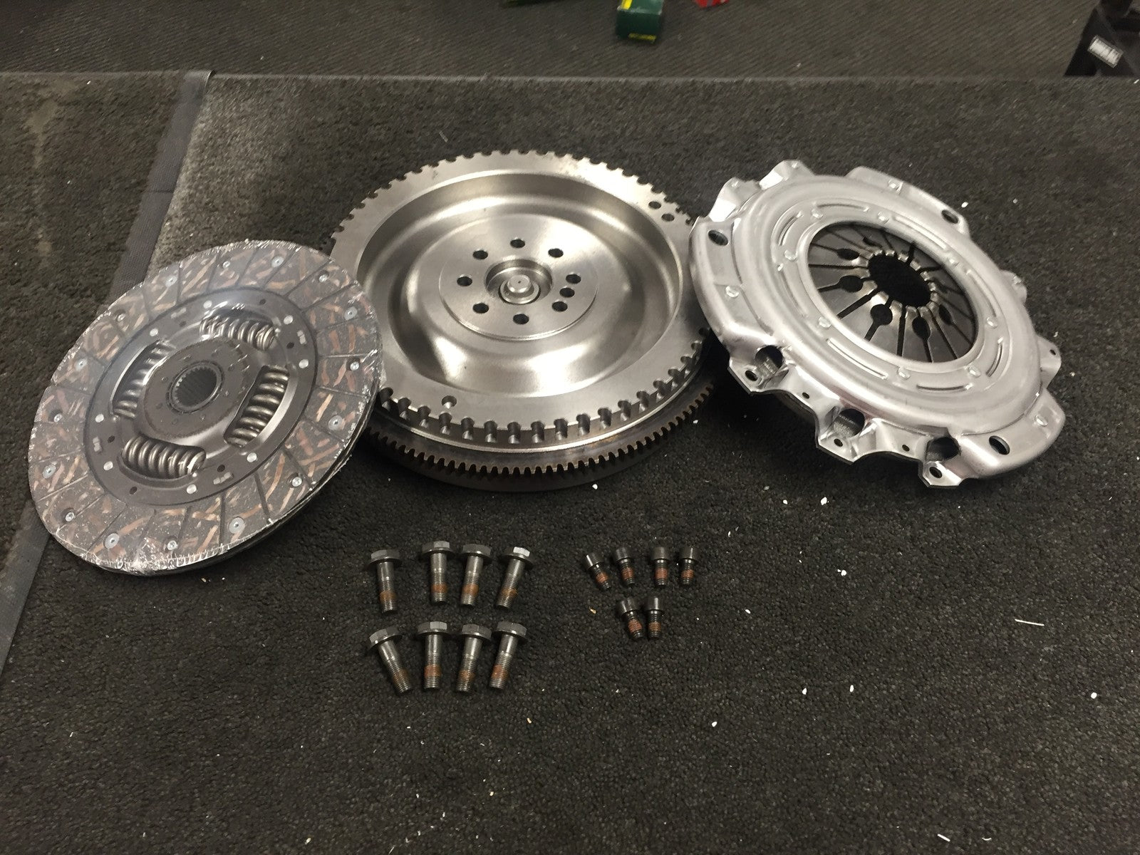 FOR SPRINTER 311 2.2CDI 2000-06 DUAL MASS  SOLID FLYWHEEL CLUTCH CONVERSION KIT