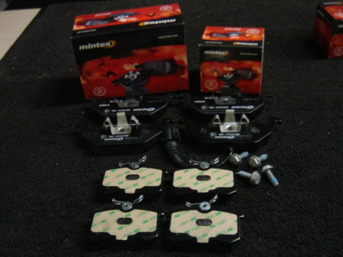 GOLF  1.9 SDI TDI  04>  MINTEX FRONT REAR BRAKE PADS 