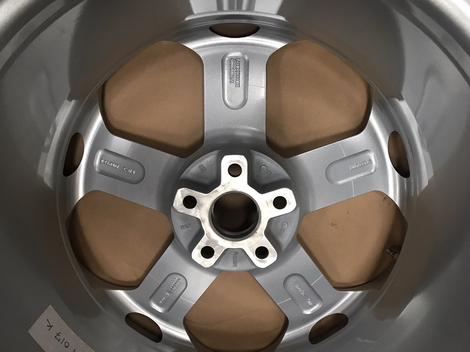 LAMBORGHINI GALLARDO GENUINE FRONT ALLOY WHEEL BRAND NEW 400601017K 
