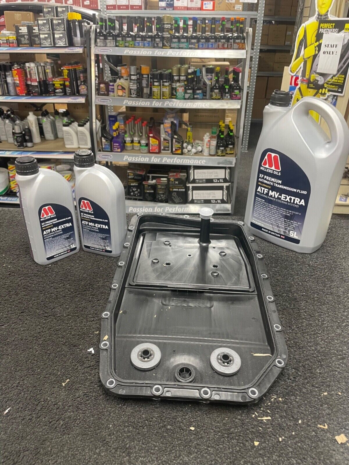 JAGUAR XK XKR AUTOMATIC TRANSMISSION  SUMP C2C38963 ATF6HP FLUID 10 LTRS