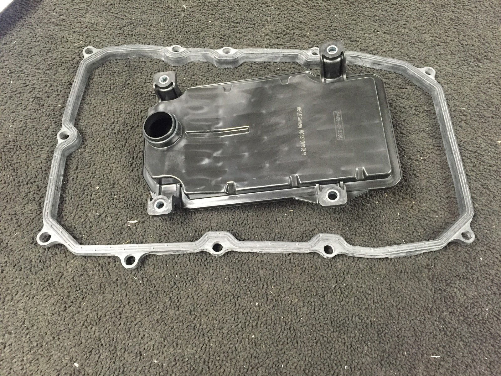 Hydraulic filter kit AUDI Q7 4L VW Touareg  with rubber gasket 0C8325435