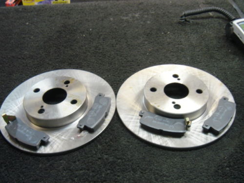 FOR TOYOTA COROLLA 1997-2001 BRAKE DISC BRAKE PADS REAR JT CHASSIS 266mm