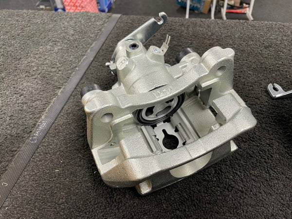 FOR IVECO DAILY 35S13 2.3TD SINGLE WHEEL REAR BRAKE CALIPER COMPLETE OS RH RIGHT