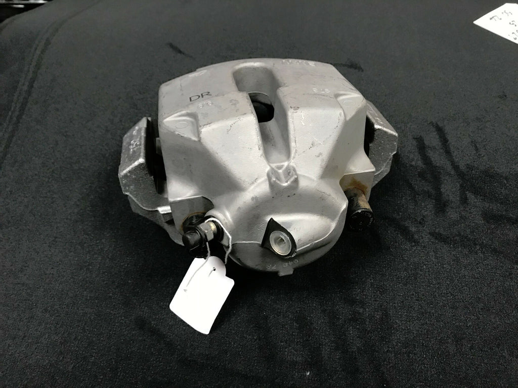 2 GENUINE FRONT BRAKE CALIPER CARRIER BMW 5SER E60 E61 SALOON+TOURING ESTATE