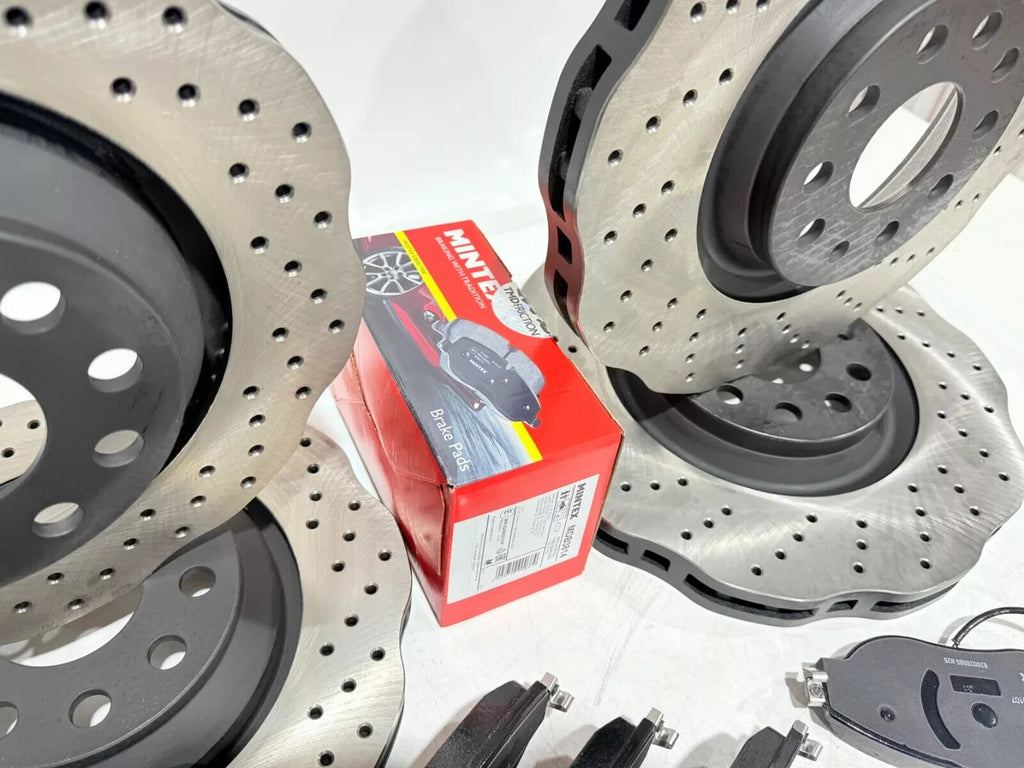 AUDI S3 GOLF  MK7 R GTi WAVY RS SYLE PERFORMANCE BRAKE DISC MINTEX BRAKE PADS