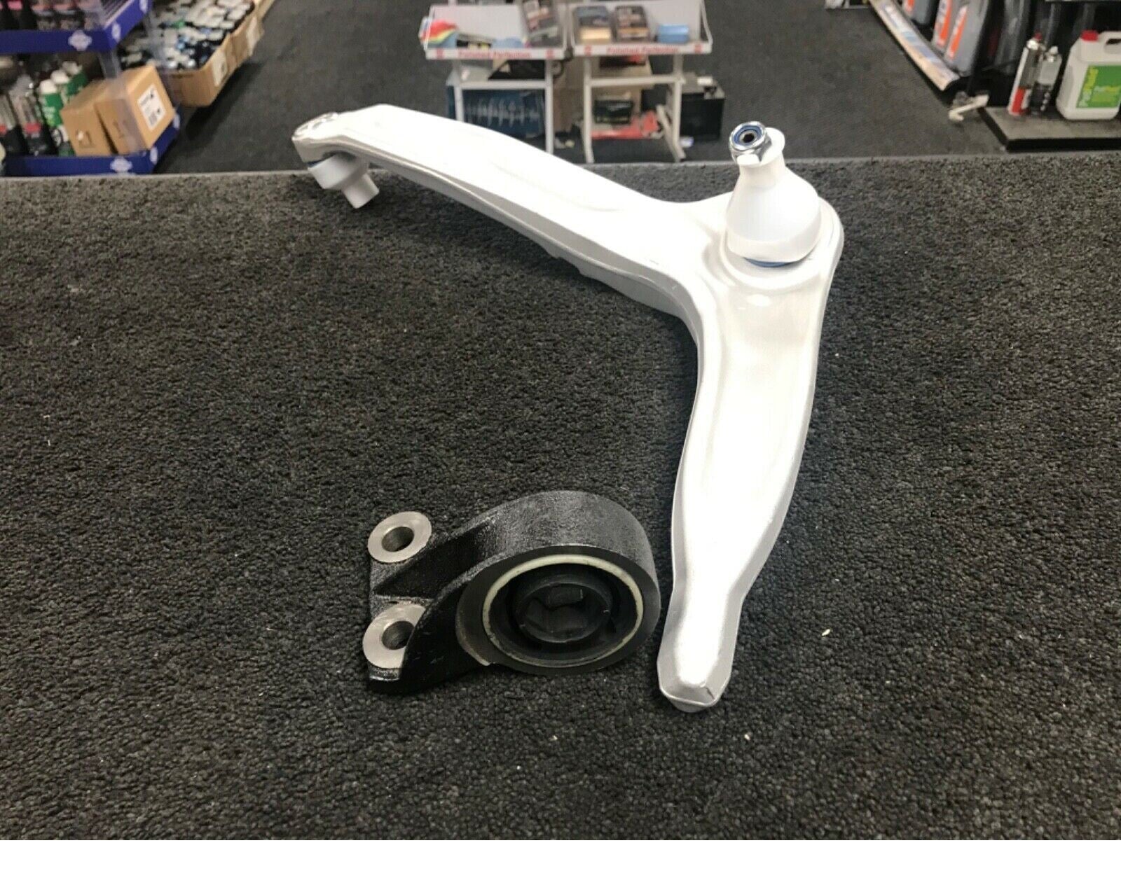 FOR ROVER 75 MG ZTT ZT-T LOWER WISHBONE ARM WISHBONE BUSH PASSENGER LH