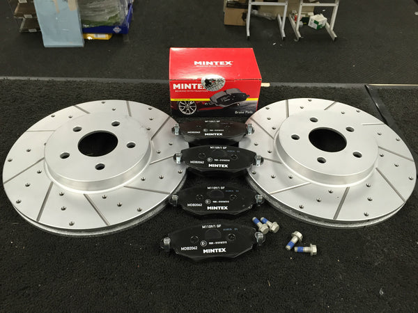 FOR JAGUAR X TYPE 2.0i 2.0D 2.5  DRILLED GROOVED FRONT BRAKE DISC MINTEX PAD