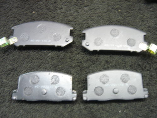 FOR TOYOTA COROLLA CAMRY CARINA BRAKE PADS FRONT  FULL SET