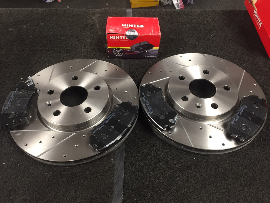 CROSS DRILLED GROOVED BRAKE DISC BRAKE PAD VAUXHALL INSIGNIA SRi CDTI 321 FRONT