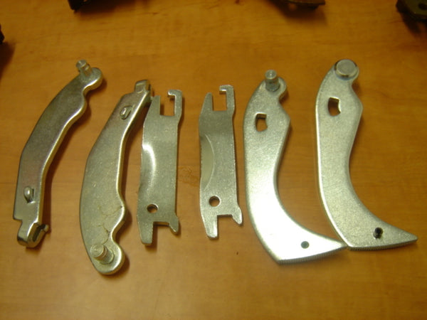 CITROEN SAXO PEUGEOT 106 REAR BRAKE SHOE ADJUSTERS 4 STUD WHEELS