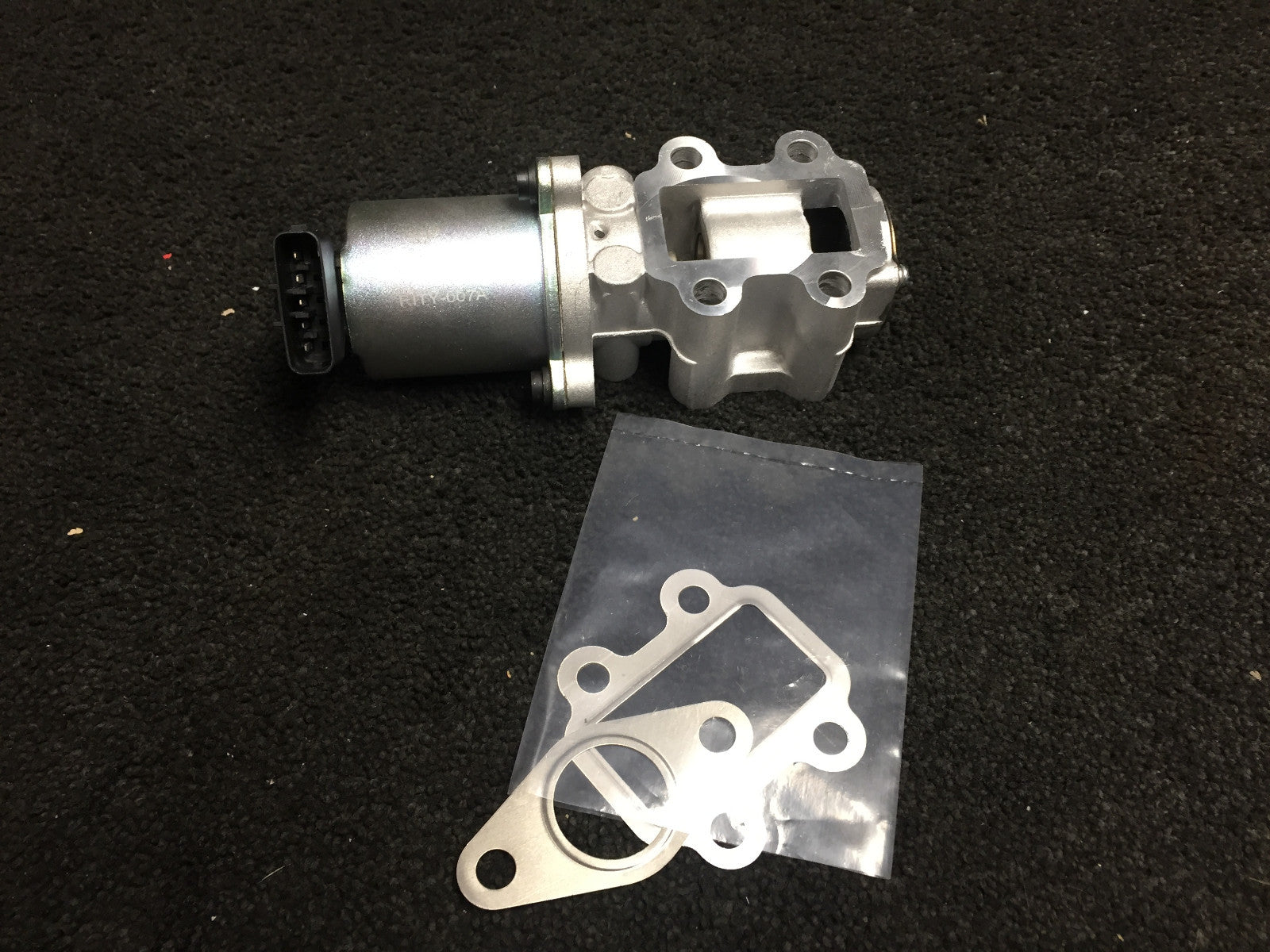 EGR VALVE FOR AURIS AVENSIS RAV4 2.2D4D 2.2D-CAT 14MM DIA PISTON 26520-0R010 