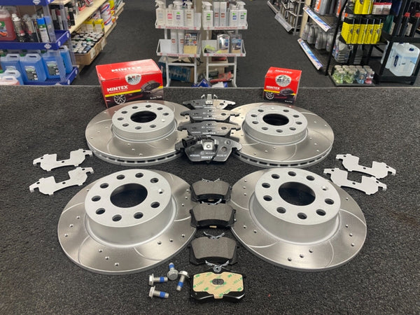FOR T-ROC R TSI 4MOTION DSG MK1 DRILLED GROOVED BRAKE DISCS PADS FRONT REAR SET