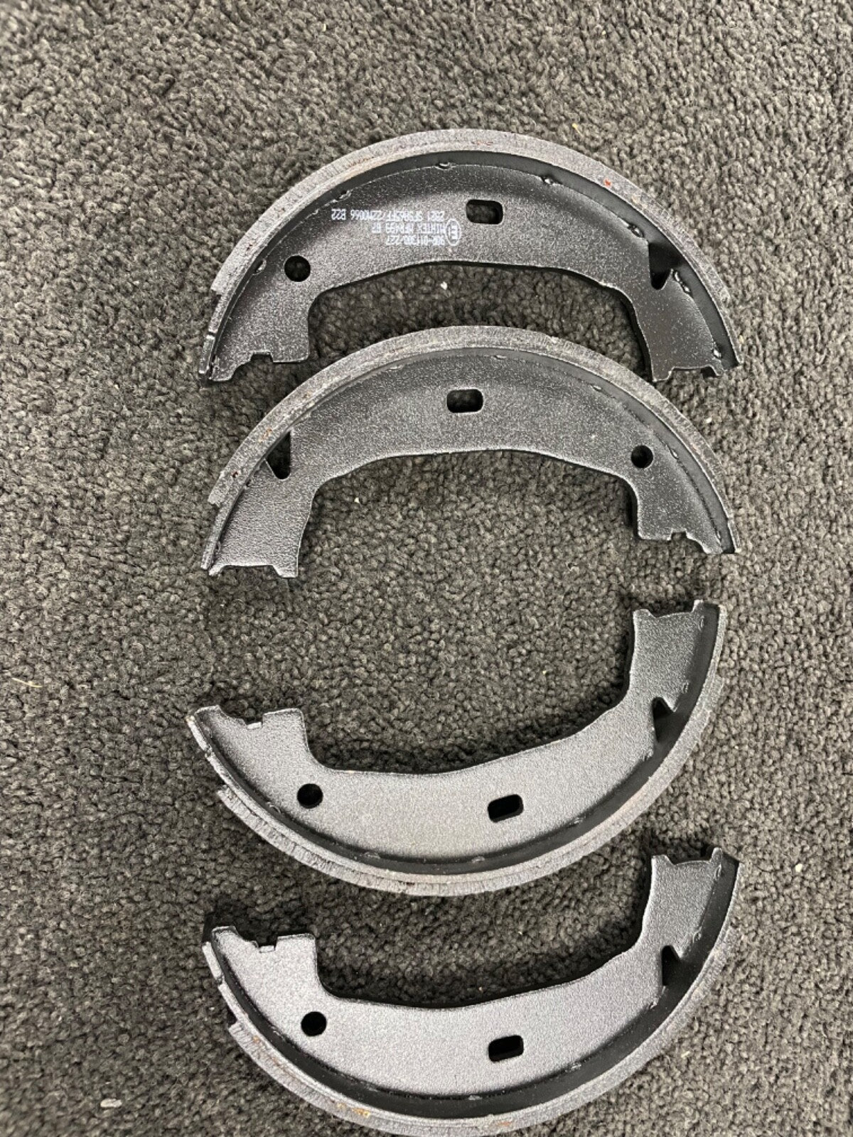 FOR BMW E81 E87 E90 REAR BRAKE DISCS PADS SHOES FITTING KIT AND ADJUSTERS