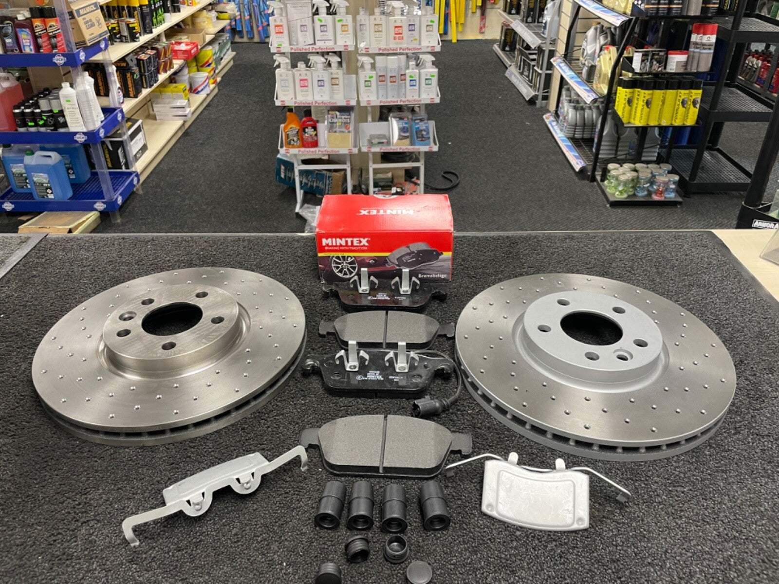 VW TRANSPORTER T5 T6  SPORTLINE  180 FRONT BRAKE BRAKE DISCS PAD BIG BRAKE KIT