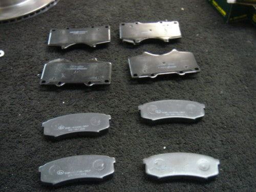 FOR SHOGUN 3.2DID DIAMOND 2006 ON FRONT REAR BRAKE PADS 