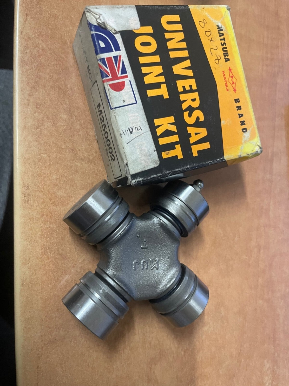 FOR MAZDA PROCEED BONGO FORD FREDA REAR PROPSHAFT UJ UNIVERSAL JOINT 28 x80