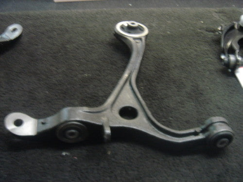 FOR HONDA ACCORD VTEC CTDI 2008 ON LOWER WISHBONE SUSPENSION ARM BUSH NS LEFT
